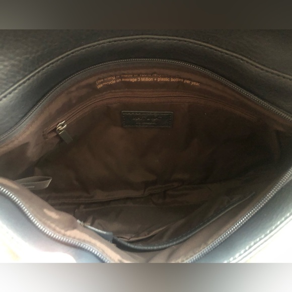 MATT & NAT Navy Clutch, Vegan Leather - Picture 7 of 7